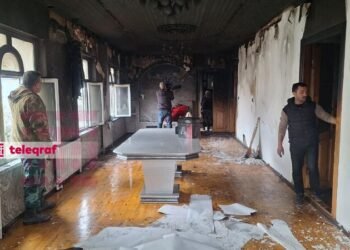 Oğrular mətbəxdə mürəbbə yeyib, evi yandırdılar – FOTOLAR