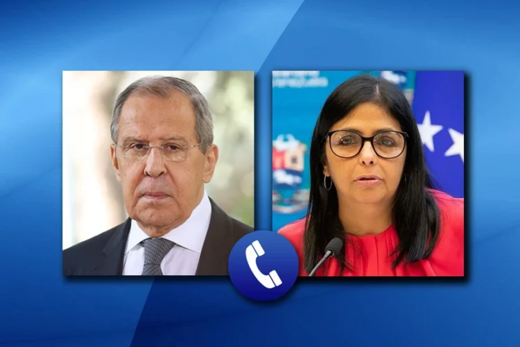 Lavrov Venesuelanın vitse-prezidenti ilə danışdı