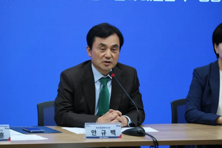 Müdafiə naziri açıqladı: Şimali Koreyaya pilotsuz təyyarə göndərilməyib