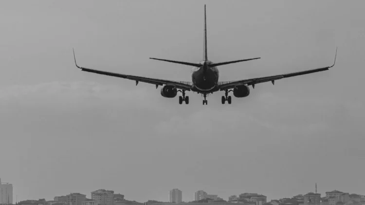 Rusiya sərhədinə yaxın uçuşlar – ABŞ təyyarəsi Daşkəndə eniş etdi