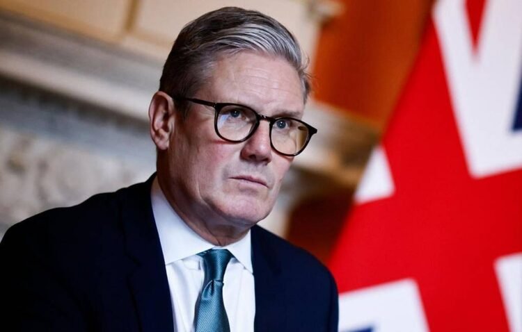 Baş nazirin kreslosu silkələnir: Starmer həftəsonunu necə keçirəcək?