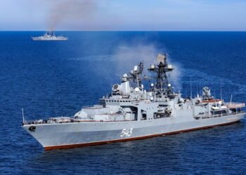 Dənizdə güc nümayişi – Rusiya freqatı təlimdə aktiv mərhələyə qatıldı