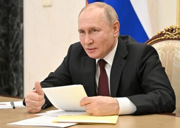 Putin İran ətrafındakı vəziyyətlə əlaqədar iclas keçirdi