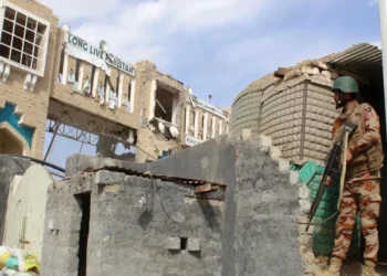 “Qəzəb lil-Həqq” əməliyyatı başladı – Əsas şəhərlərə zərbələr endirilir