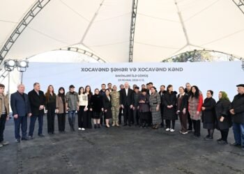 Prezident Xocavənddə sakinlərlə görüşdü – FOTOLAR