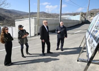 İlham Əliyev Xocalının Xanabad kəndində – FOTOLAR