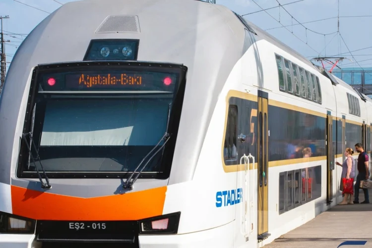 ADY həftəsonuna bu istiqamətdə əlavə qatar reysləri təyin etdi