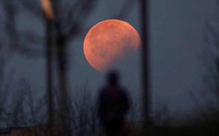 “Qanlı Ay” tutulması olacaq – Tarix