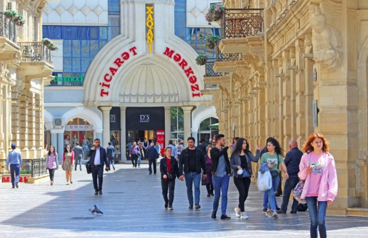 Martda bayram bayrama qarışacaq: 16 gün evdə olacağıq
