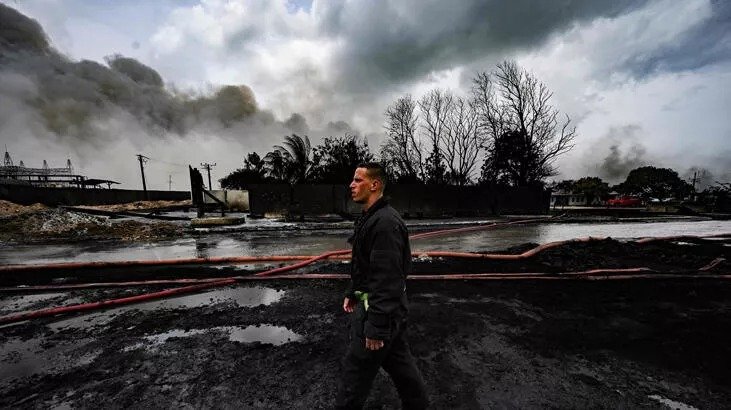 Alovlar sənaye zonasını bürüdü: vəziyyət ağırlaşır