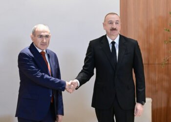 İlham Əliyevlə Paşinyan TRIPP-i də müzakirə etdi