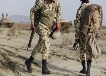 Fəhlələri daşıyan avtobus gülləbaran olundu: ölənlər var