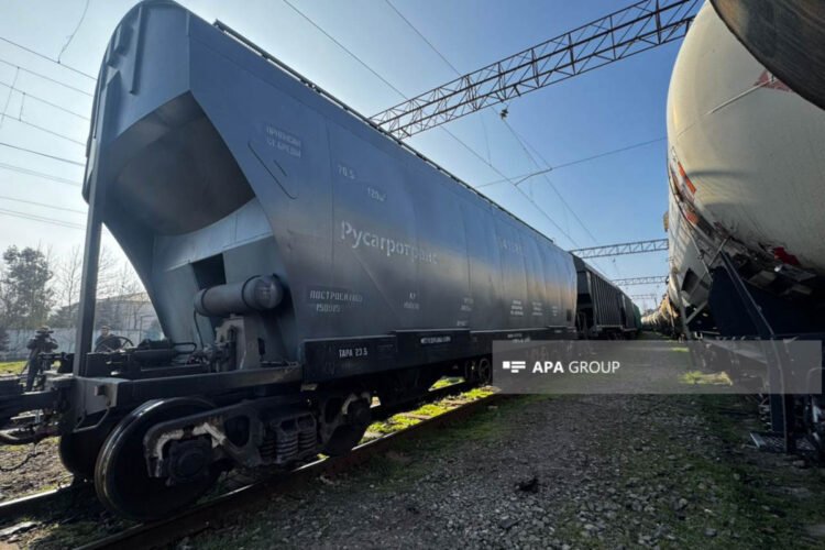 Rusiya Azərbaycan vasitəsilə Ermənistana taxıl göndərdi