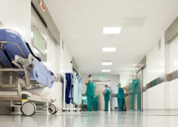 Bakıda iki körpə eyni vaxtda həyatını itirdi: Əkizlərin ölümündə müəmmalı “boya” detalı