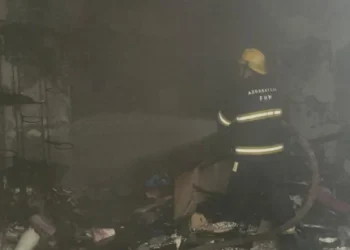 Bakıda gül mağazasında partlayış oldu – VİDEO