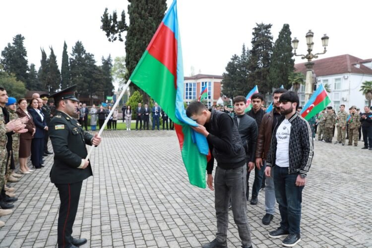 Qiyabi təhsil alanlara hərbi çağırışdan möhlət verilə bilər