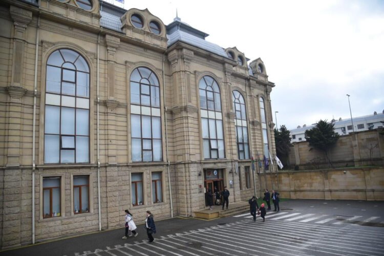 Müəllimi güllələyən şagirdlə bağlı yeni iddia – VİDEO