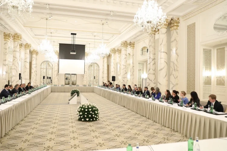 Azərbaycan və ABŞ səhiyyə sahəsində əməkdaşlığı genişləndirir – FOTOLAR