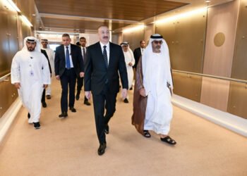 Prezidentin BƏƏ səfəri başa çatdı – FOTOLAR