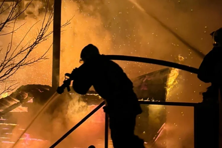 Zirədə söhbətgah yandı – VİDEO