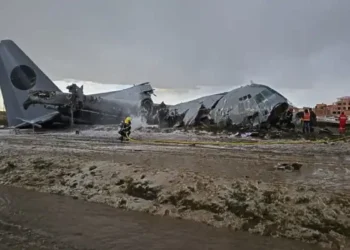 Pul daşıyan təyyarə qəzaya uğradı: 15 nəfər öldü