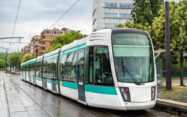 Tramvay Bakıya qayıdır…