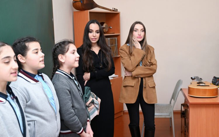 Leyla və Alena Əliyevalar Qubada – FOTOLAR