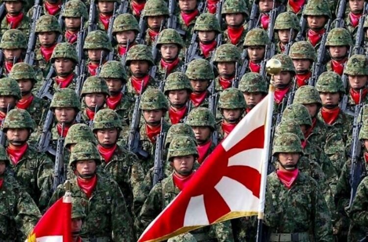 Şərqi Asiyada gərginlik artır – Yaponiya Tayvan yaxınlığında mövqelənir