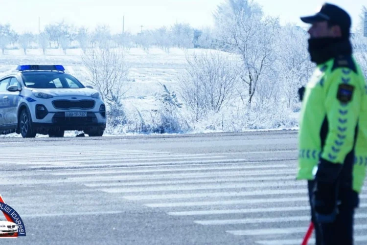 Yol polisi sürücüləri diqqətli olmağa çağırdı