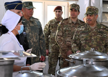 Zakir Həsənov Hava Döyüş Komandanlığına tapşırıq verdi – FOTOLAR