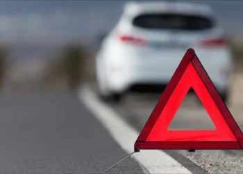 Sarayda müğənninin atasını maşın vurub öldürdü