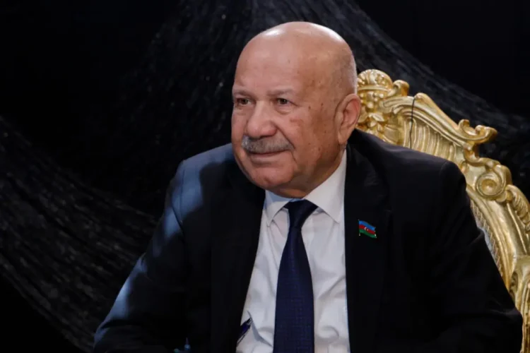 “Mən günahkaram ki, kimsə 300-500 manat maaş alır?” – Deputatdan ŞOK AÇIQLAMA