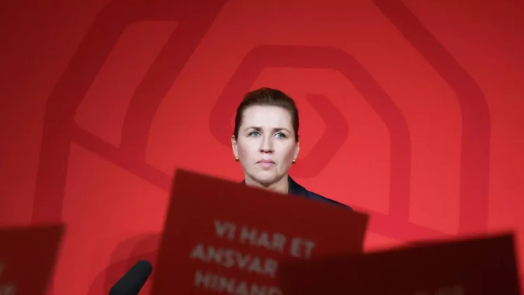 Danimarkada siyasi şok – Baş nazir Frederiksen istefa etdi