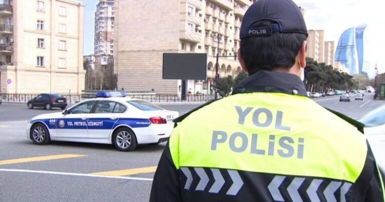 Yol polisi rayonlardan qayıdanlara MÜRACİƏT ETDİ