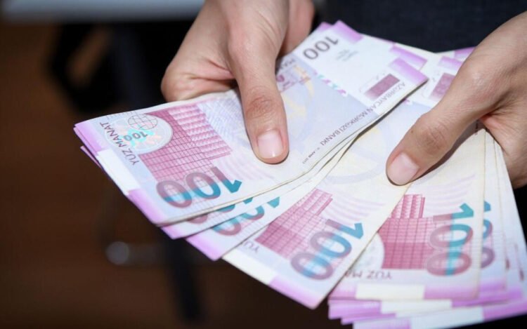 Azərbaycanda bu şəxslərin maaşları ARTIRILIR — Bu xəbər hər kəsi sevindirəcək!