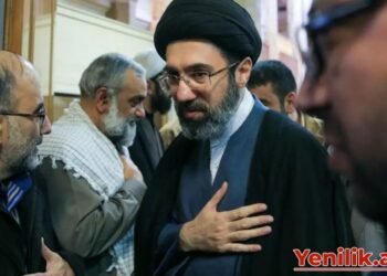 ABŞ Xameneinin başına 10 milyon dollar pul qoydu