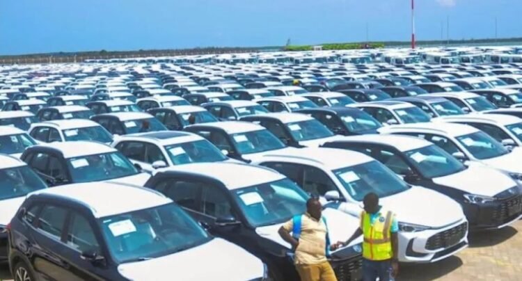 Müharibə maşın bazarını da vurdu: minlərlə avtomobil yolda qaldı