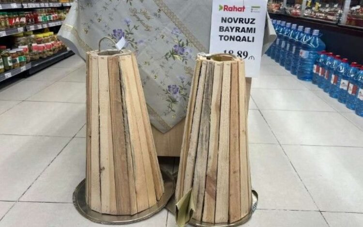 Alıcılar “Rahat” marketi bayram tonqalını satışa qoymağına peşman etdi