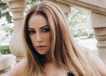 “Ən aqressiv şərhləri qadınlar yazır”