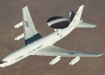 İran ABŞ-ın xüsusi kəşfiyyat təyyarəsini vurub