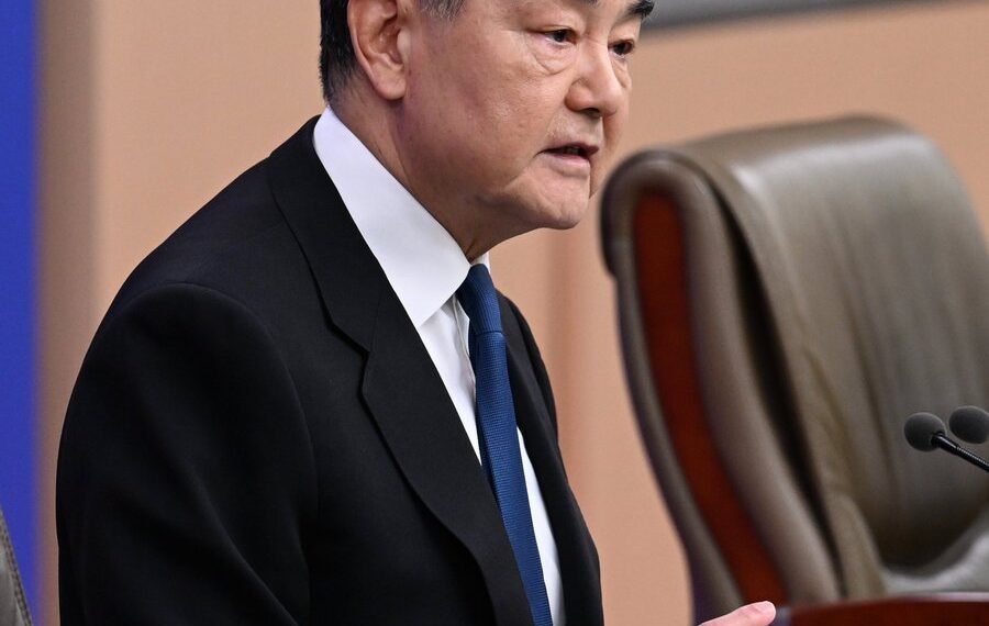 Pekin hərəkətə keçdi – Çin İranla bağlı diplomatik missiyaya başlayır