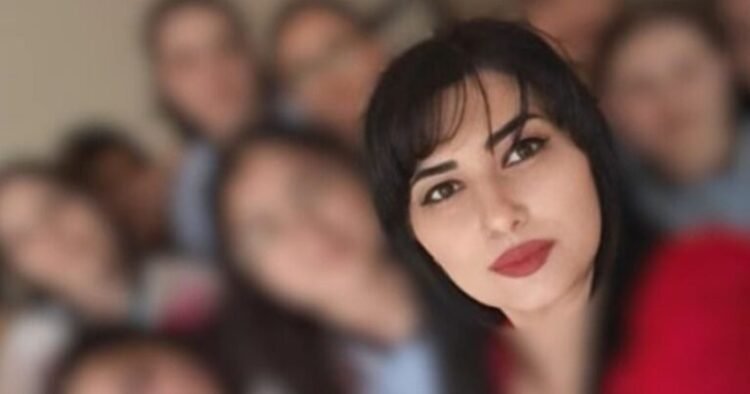 “Pərvanə müəllimə övladları ilə təhdid olunub, saatlarla evə dustaq edilib” – VİDEO