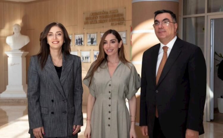 Arzu Əliyeva Bakı Ali Neft Məktəbində — FOTOLAR