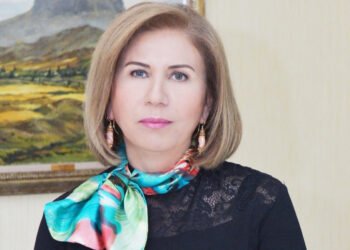 Bahar Muradova kimin gəlinidir? — Baldızı da əməkdar artistdir