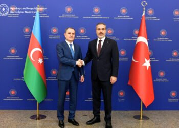 Bayramovla Fidan İranın dron hücumlarını müzakirə etdi