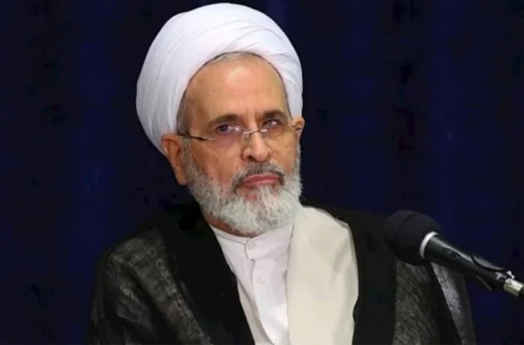 Öldüyü deyilən yeni ali dini lider PAYLAŞIM ETDİ