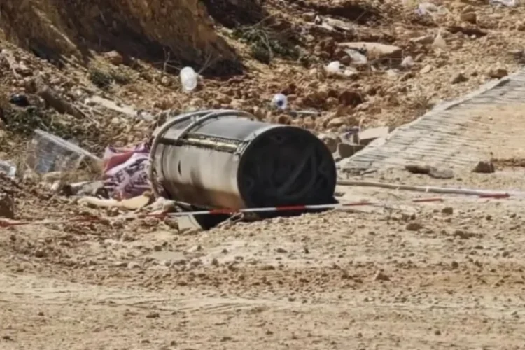 İrandan Türkiyəyə atılan ballistik raketin GÖRÜNTÜLƏRİ