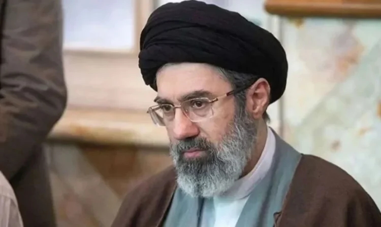 Xameneinin vurulduğu təsdiqələndi – Ayaqları amputasiya olunub