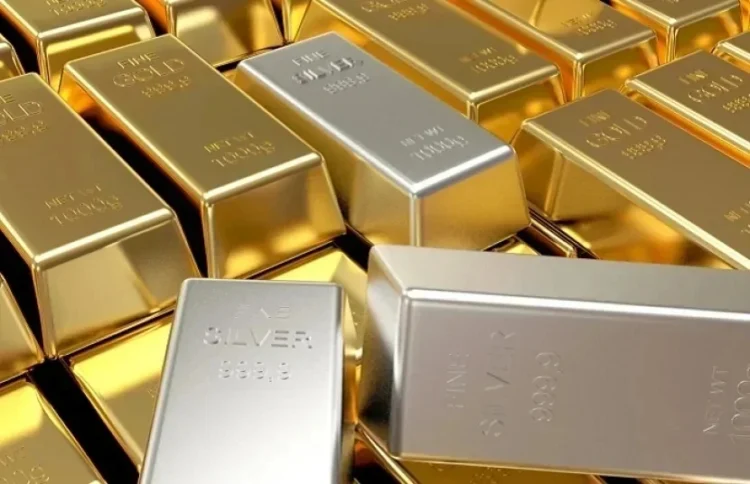 Qızıl və gümüş UCUZLAŞIB