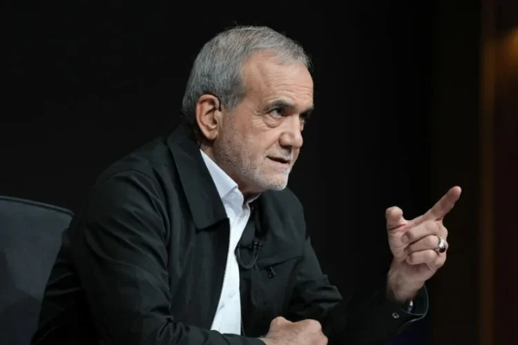 Pezeşkian Trampı təkzib etdi